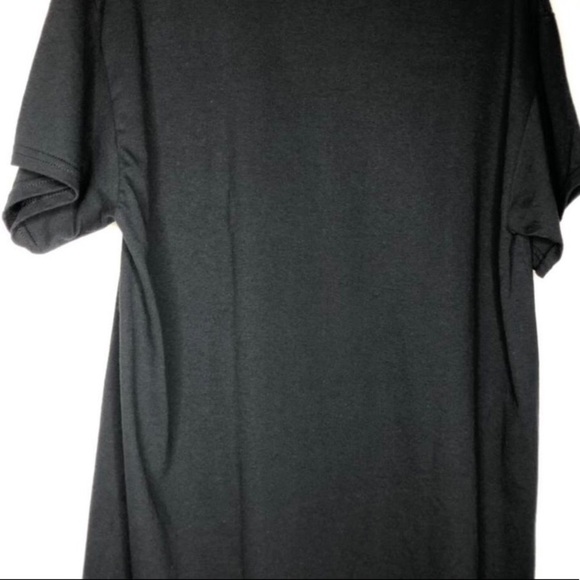 The Batman Chest Logo Shirt from Teeuni Size XL - Picture 3 of 3